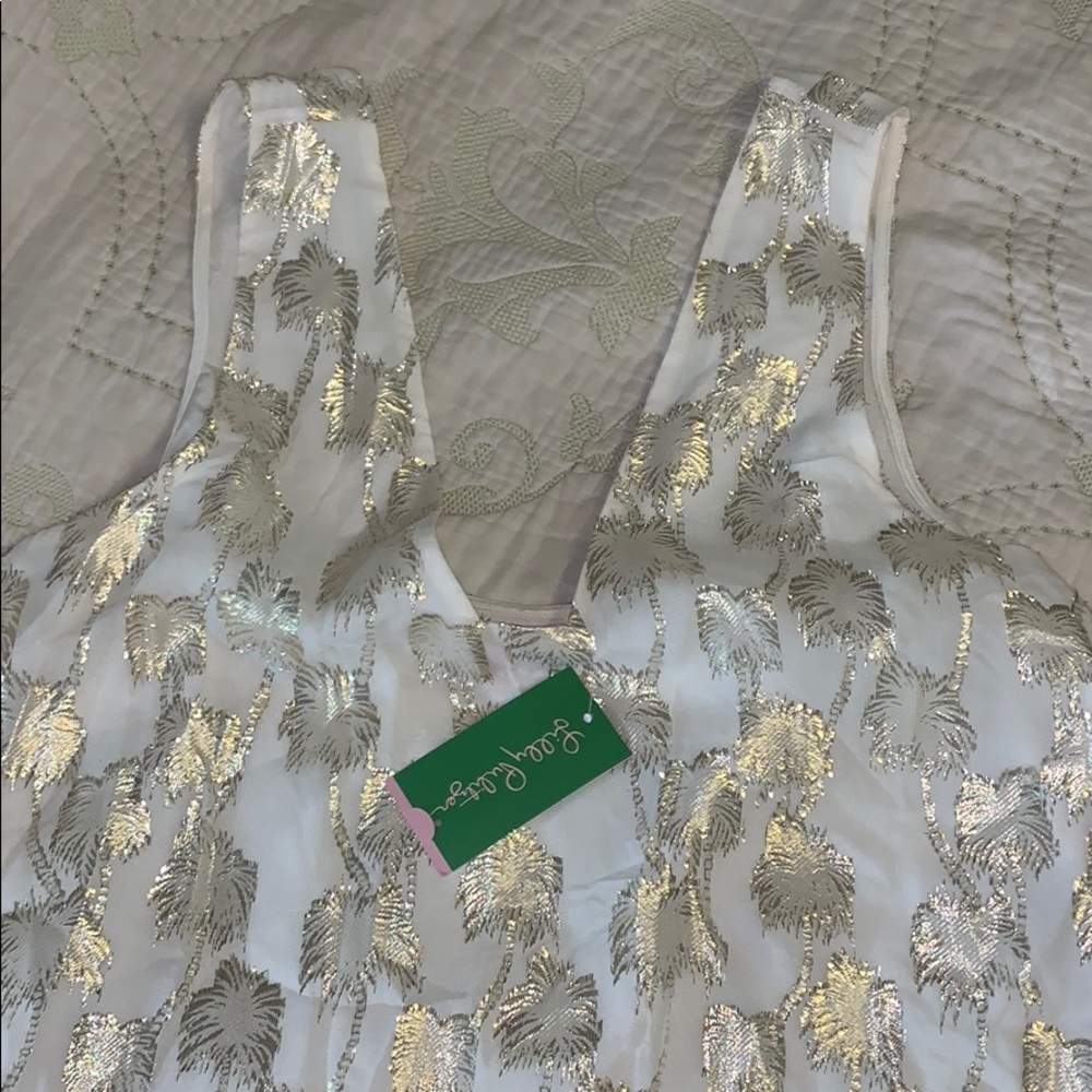 Lilly Pulitzer top. L. NWT.